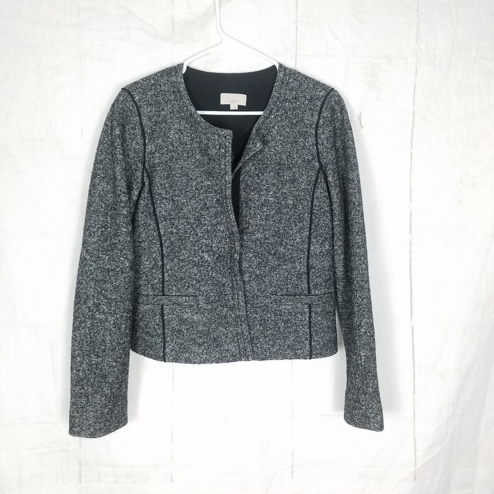 Ann Taylor Loft wool blend short Blazer